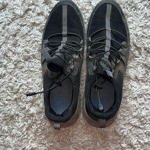 Hurley Black and Gray Sneakers
